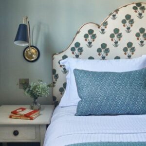 Cabecera Chez Louise Mod. 08